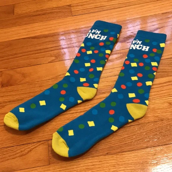 Captain Crunch Cereal Fun Pantone Socks (Brand New) - Picture 5 of 8